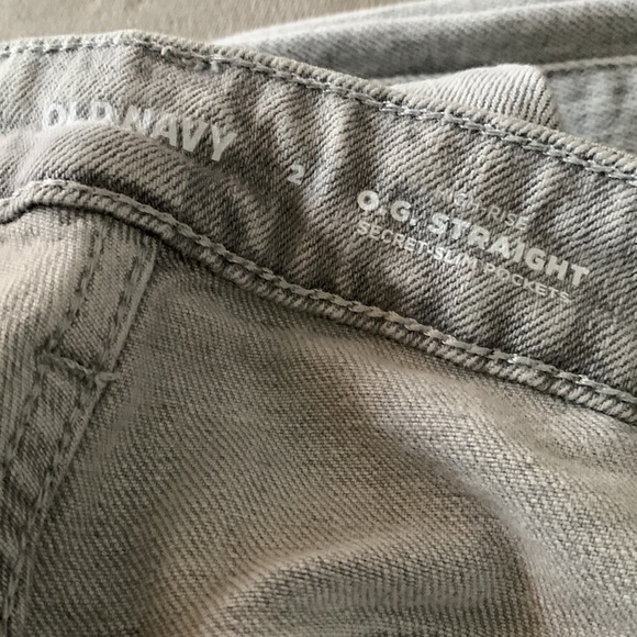 Old Navy Curvy High-Waisted Button-Fly O.G.‎ Straight Cut-Off Jeans Size 2 gray - Picture 6 of 14